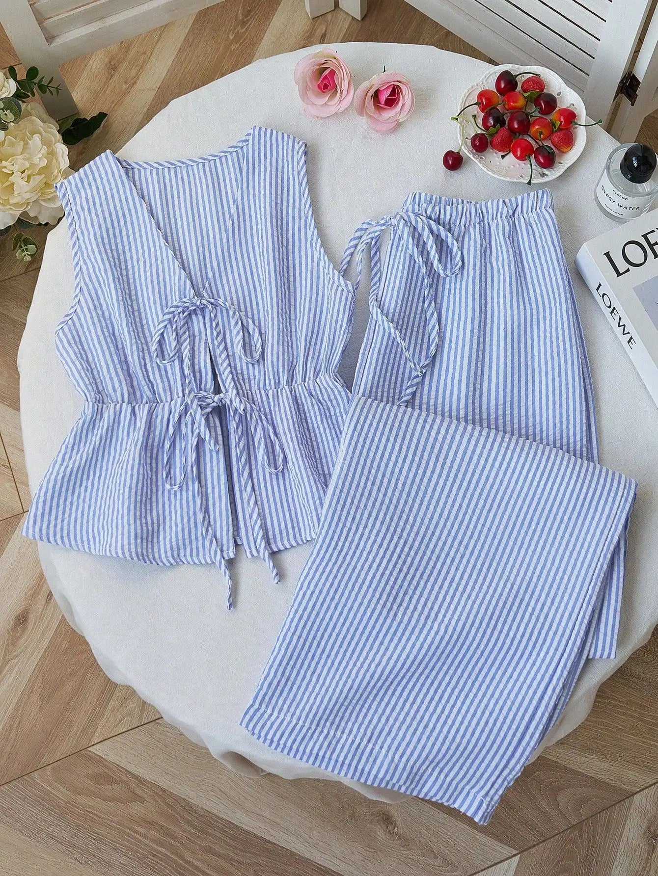 Laura Set